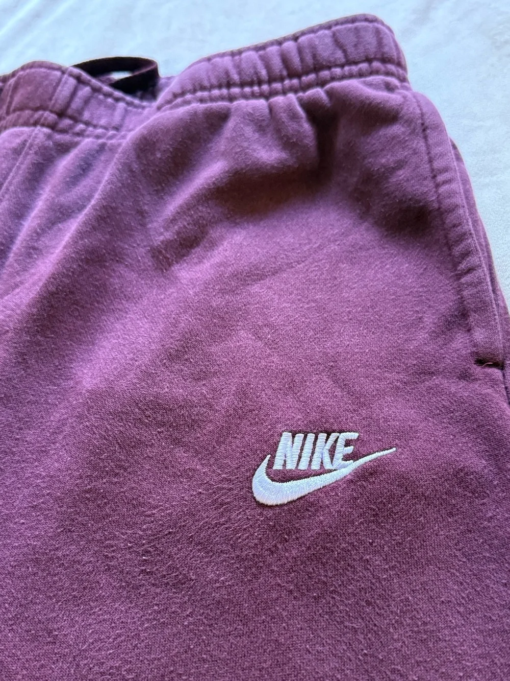 Nike Women’s Burgundy Jogger Sweatpants — Size Medium